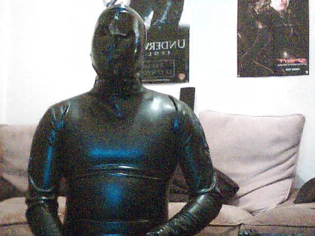 12P B1ackwolf as Rubber Sub Toy