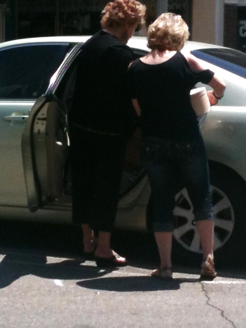 21P Voyeur at work