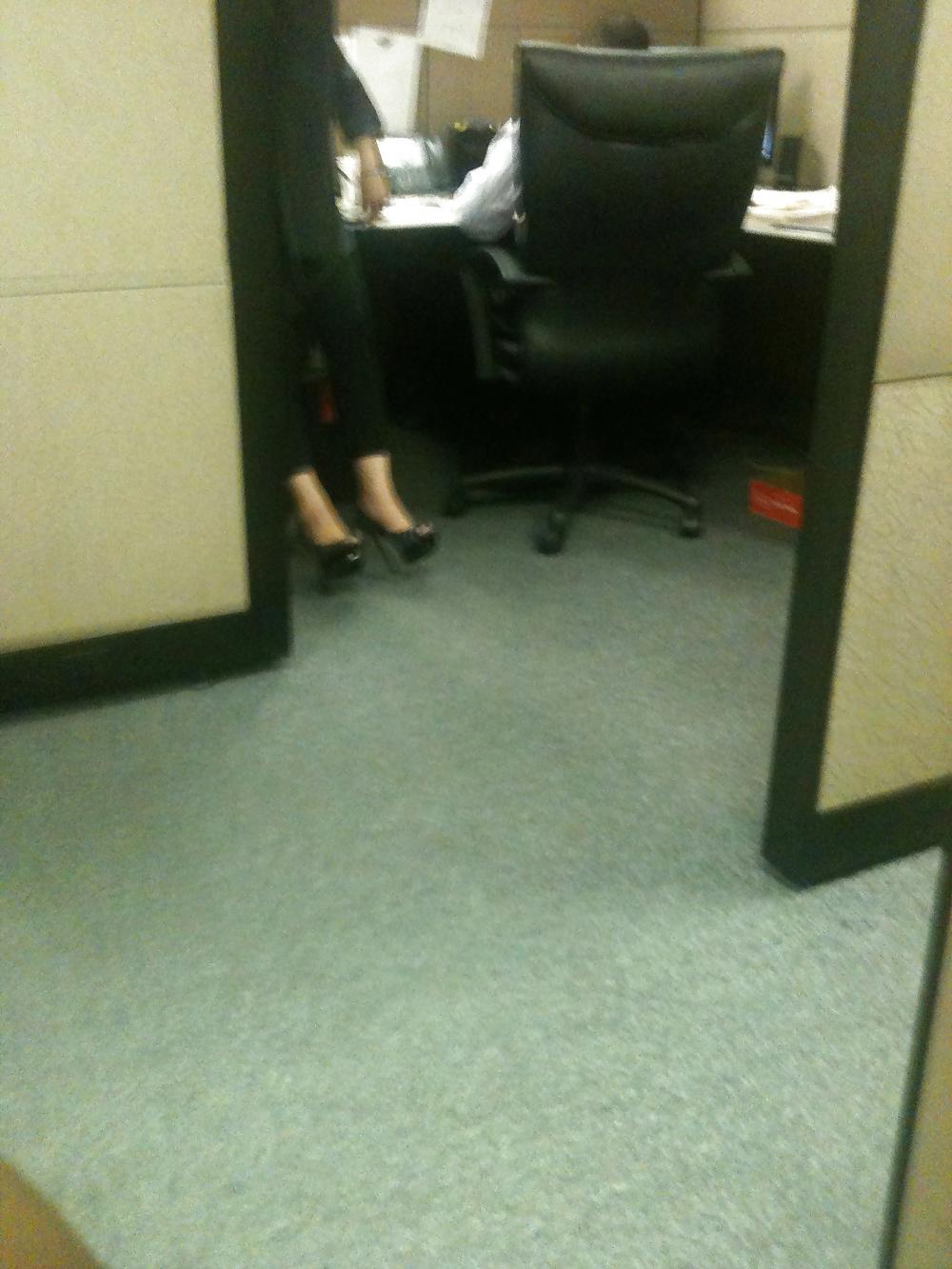 21P Voyeur at work