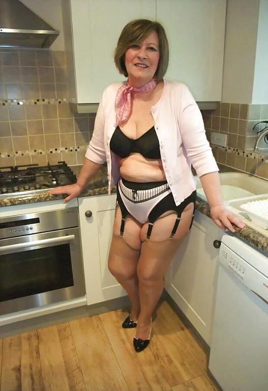 25P Webtastic Special: Granny Time Vol.1153