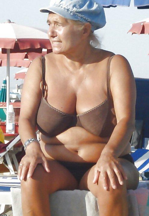 25P Swimsuits bikinis bras bbw mature dressed teen big huge - 43