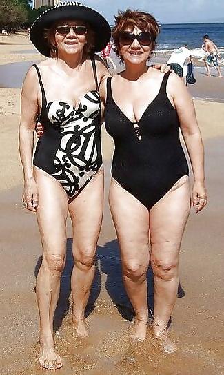 25P Swimsuits bikinis bras bbw mature dressed teen big huge - 43