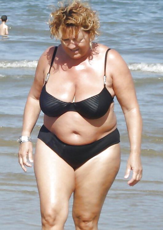 25P Swimsuits bikinis bras bbw mature dressed teen big huge - 43