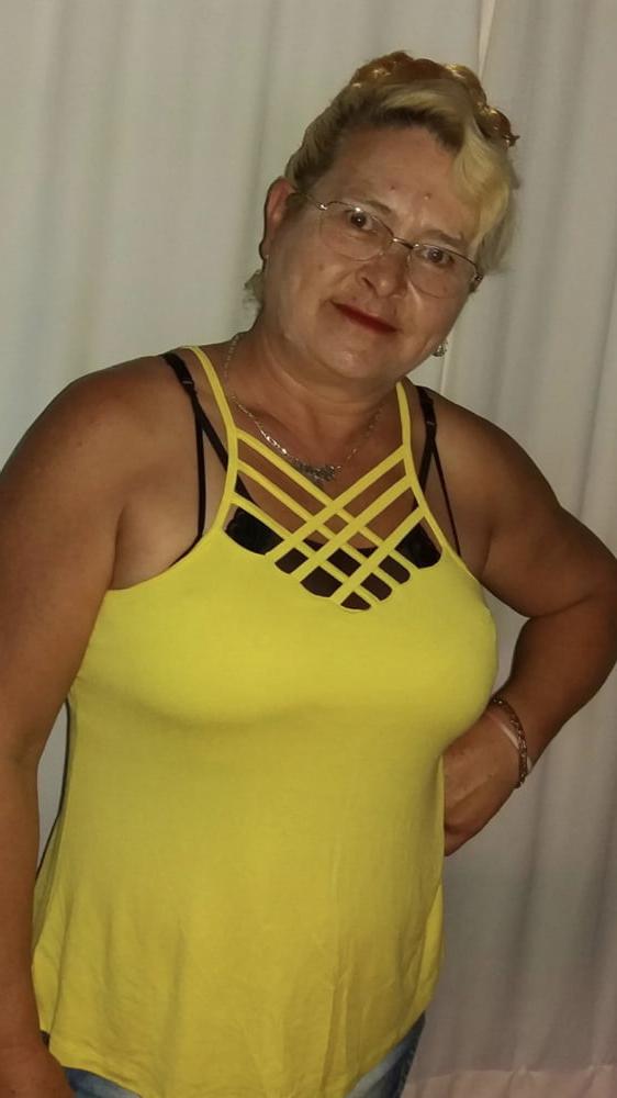 20P Granny Dressed 13