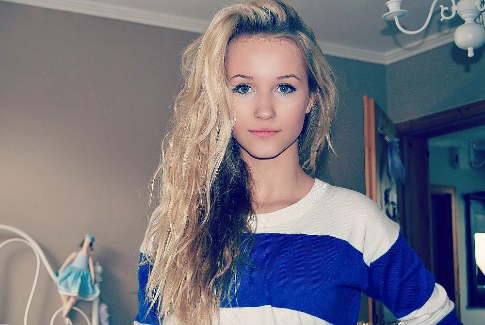 25P Beautiful Teenagers From FB