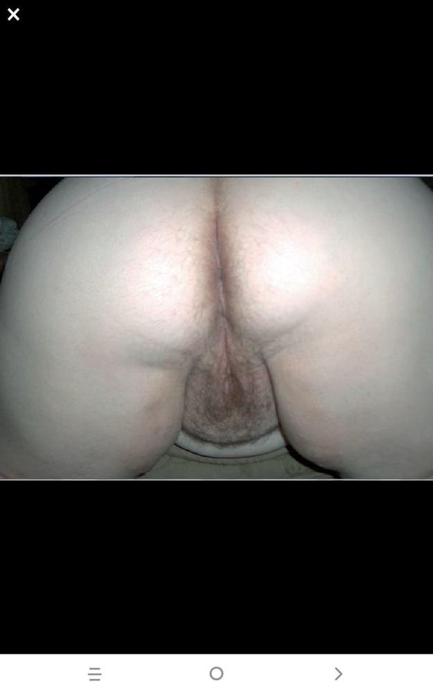 25P Awesome BBW's ass in the air showing off that big pussy