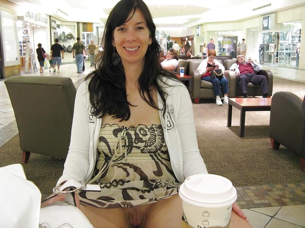 9P More upskirt