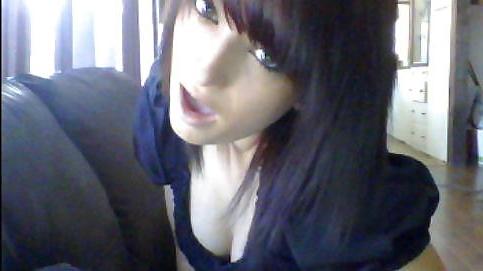 25P Non-nude Facebook beauties