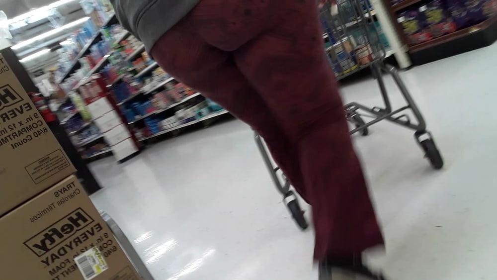 6P Thick granny wedgie