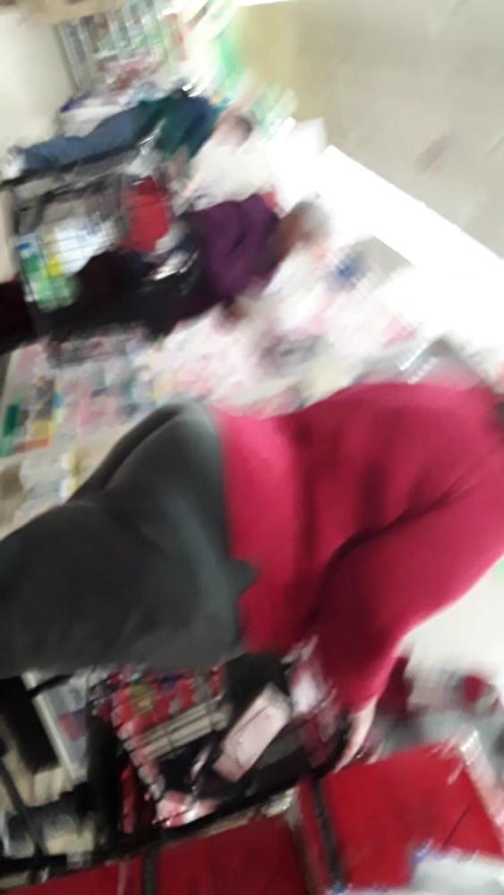 6P Thick granny wedgie