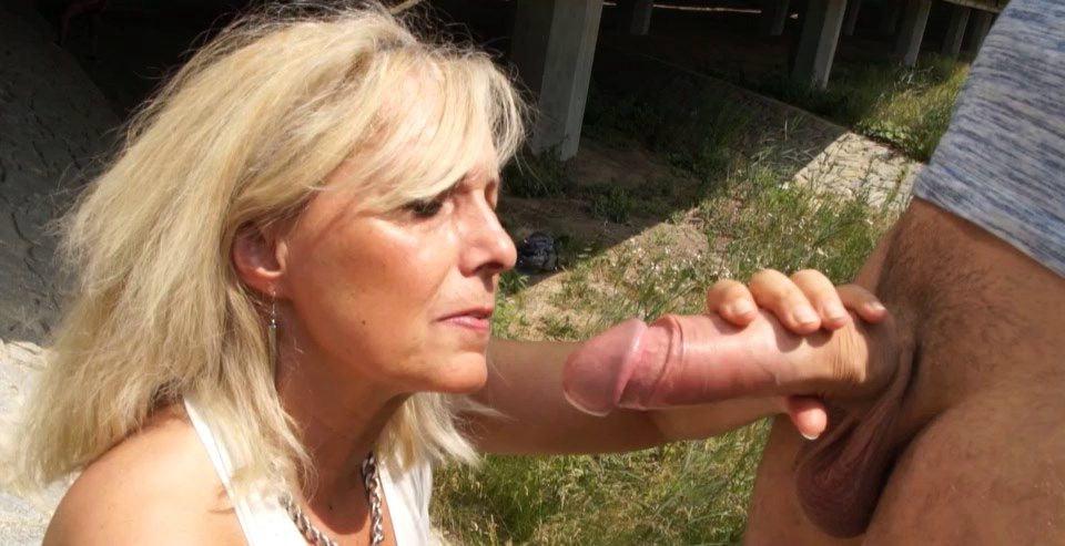 25P 820. #granny #grandma #mature