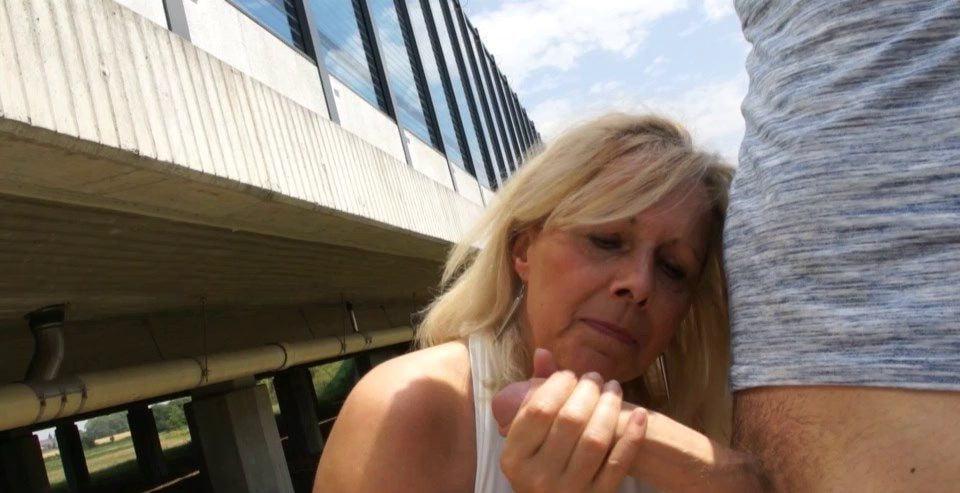 25P 820. #granny #grandma #mature