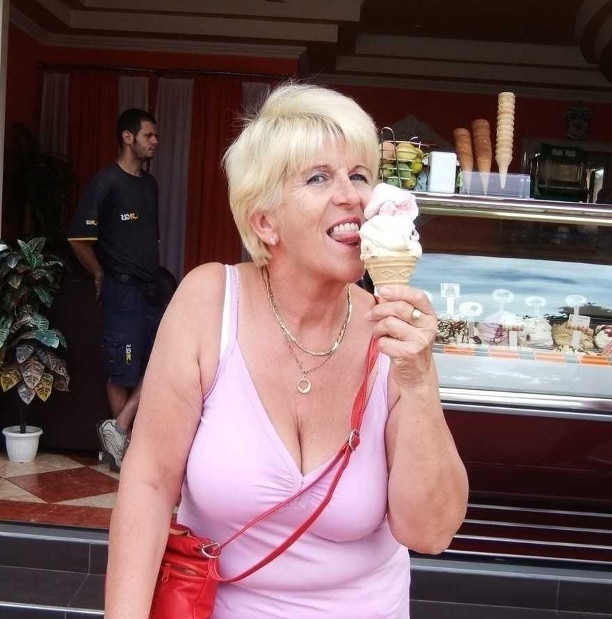 25P Granny are the best friends 2020
