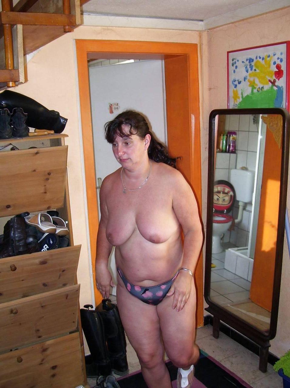 5P Bbw-corinna nach der dusche 