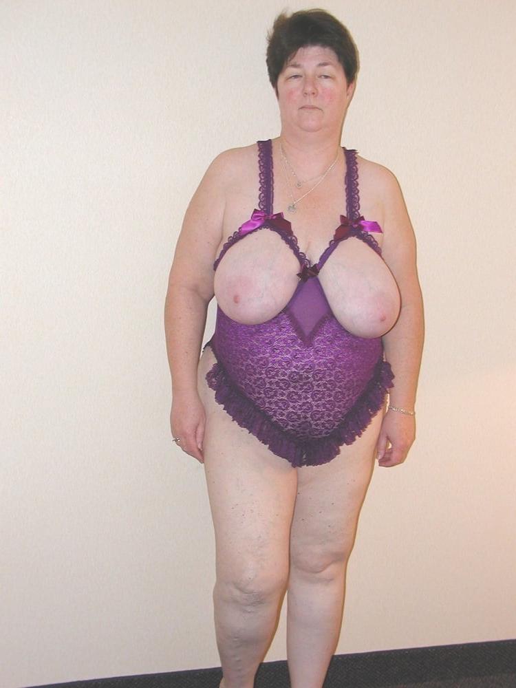 25P Webtastic Special: Granny Time Vol.1139
