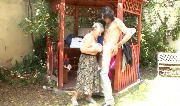 25P 863. #granny #grandma #mature