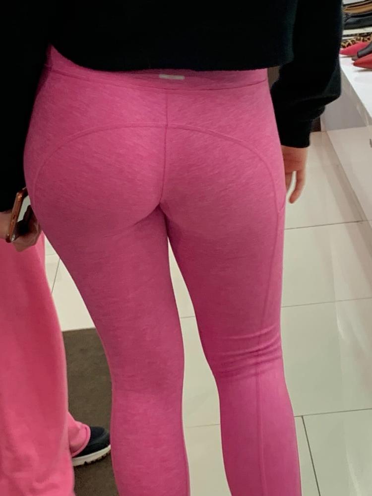25P Voyeur 29