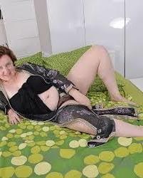 25P Hairy Granny