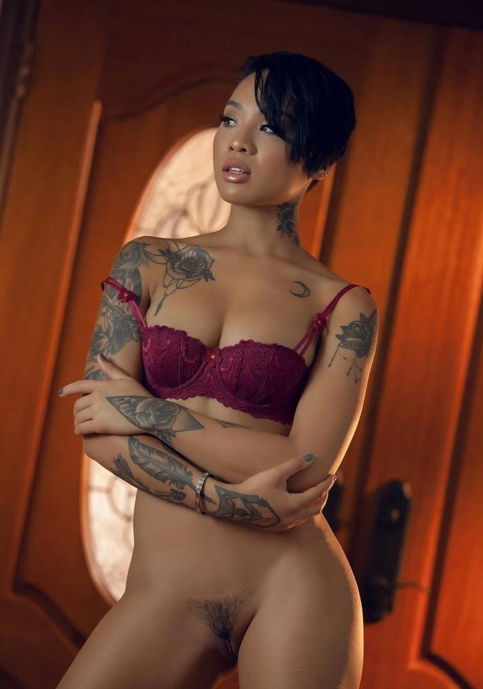25P Black girl