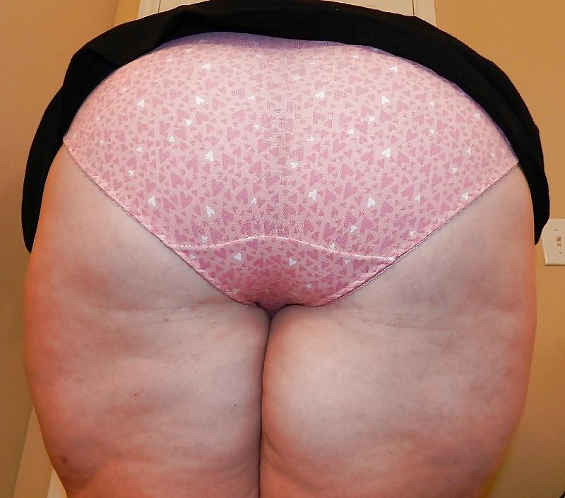25P Big butt and ass