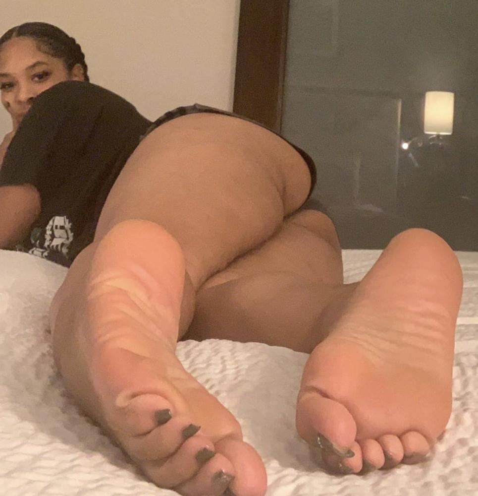 25P sexy BLACK toes and soles pt7