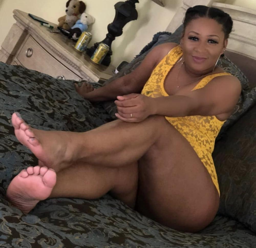 25P sexy BLACK toes and soles pt7