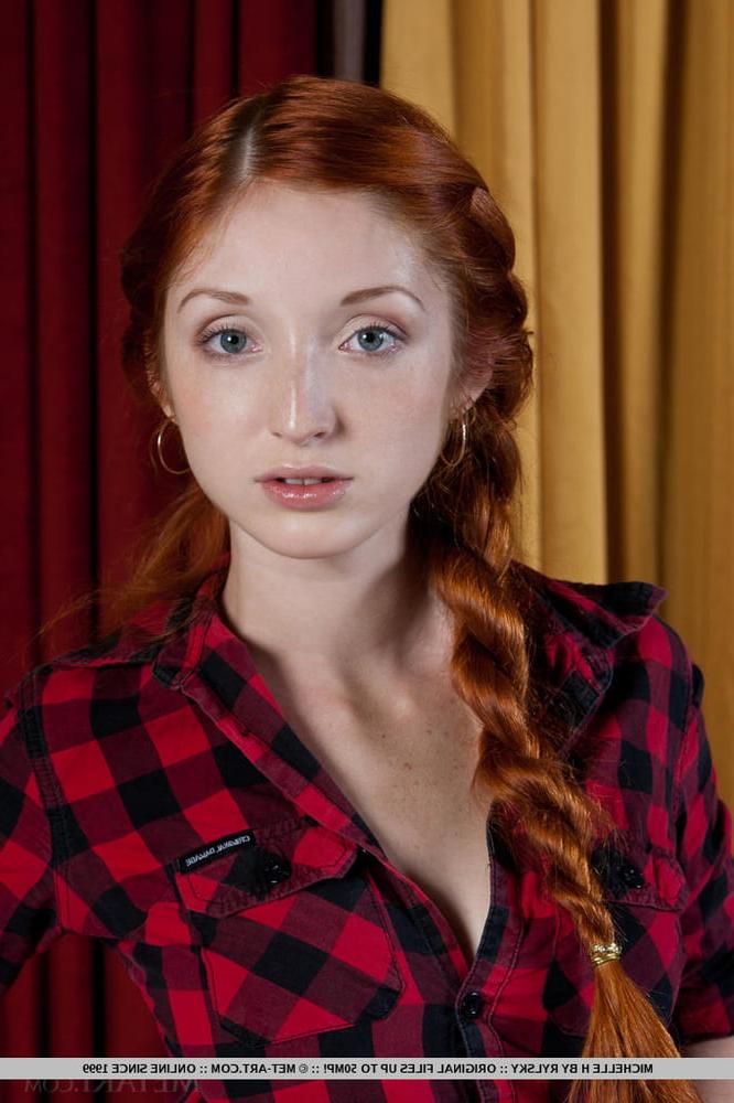 21P The Sexiest Redhead 18 non nude