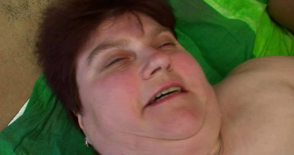 25P 646. #granny #grandma #mature