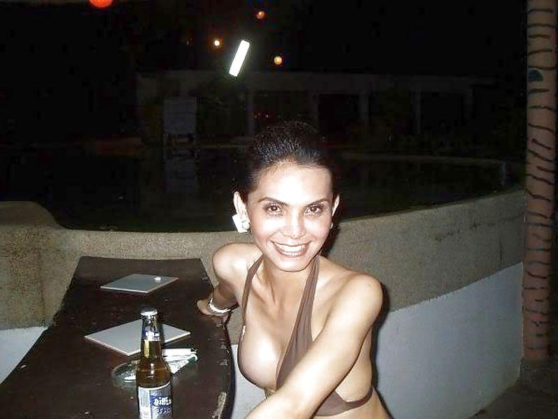 25P Filipino Ladyboy
