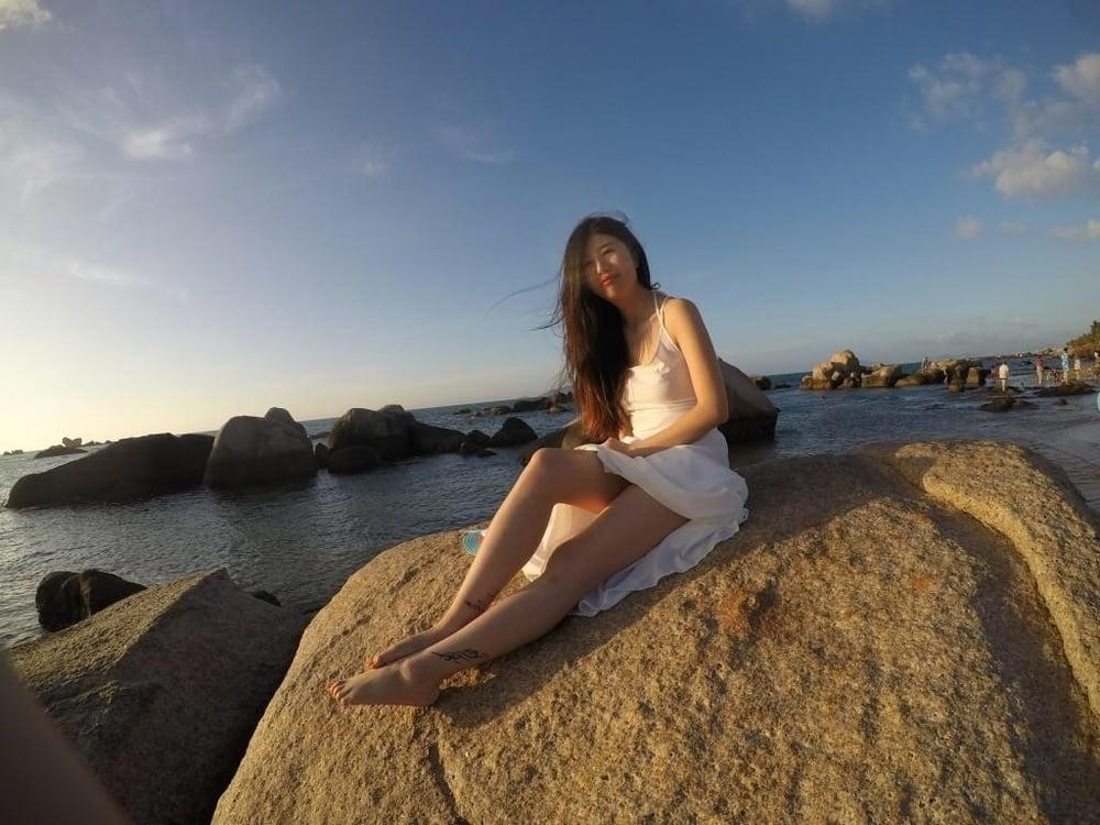 9P Vietnamese girl