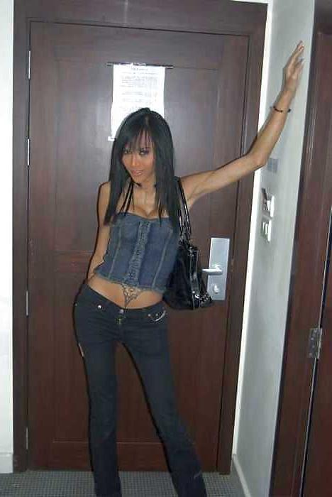 25P Thailand Ladyboy Mint