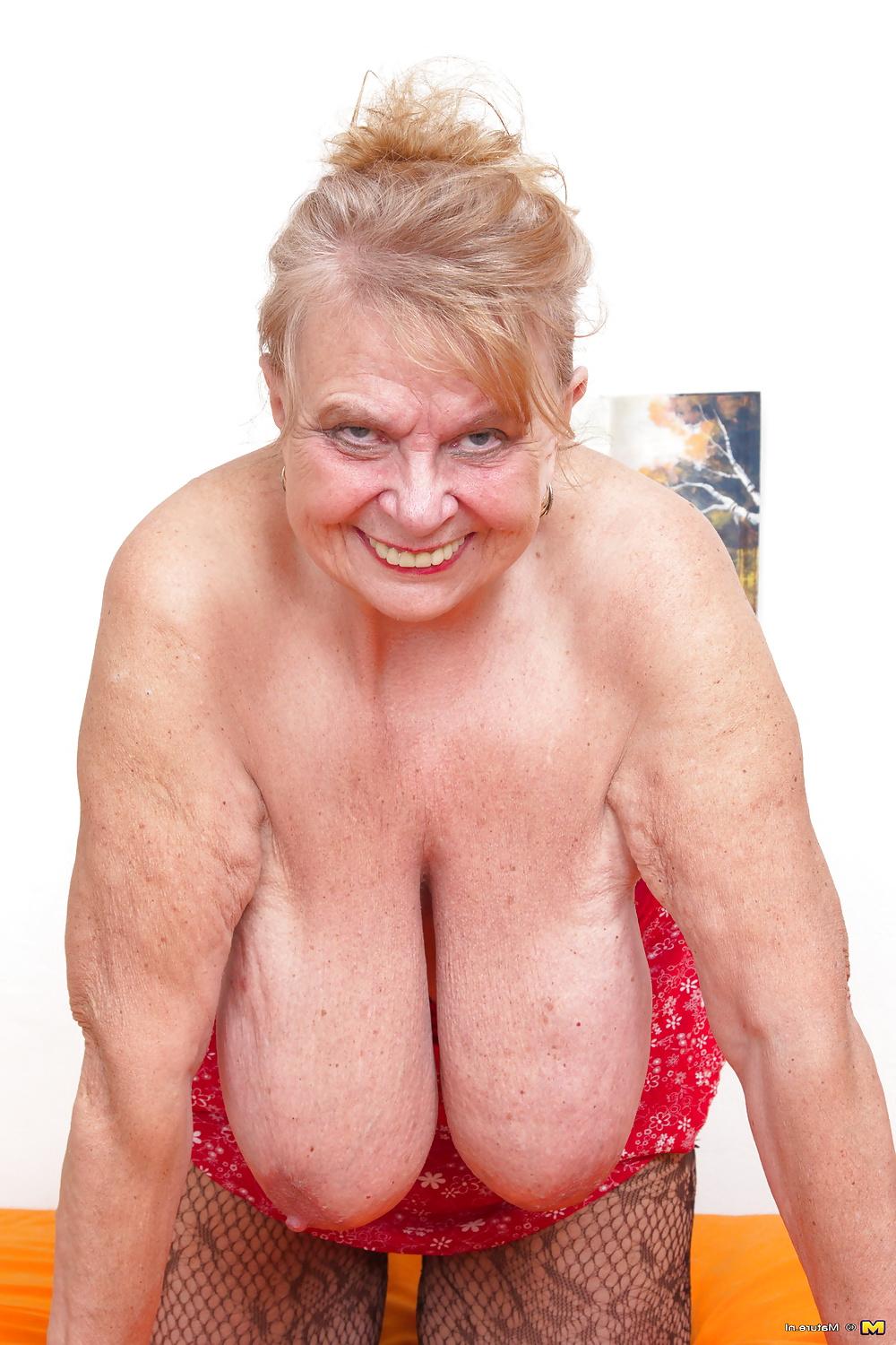 25P Old BBW granny with HUGE saggy tits PART 3