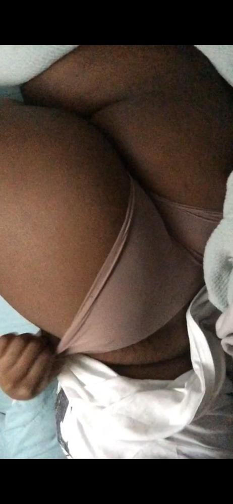 10P My slut got huge butt boobs and dripping pussy