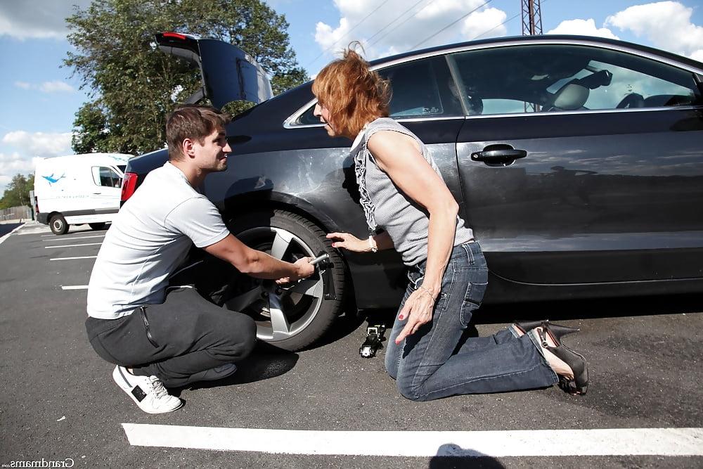 14P Horny Granny Amanda's pussy gets pounded in the parking lot