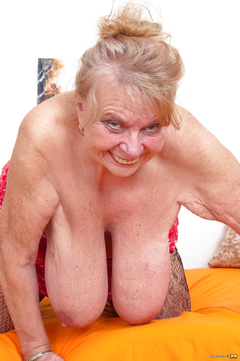 25P Old BBW granny with HUGE saggy tits PART 2