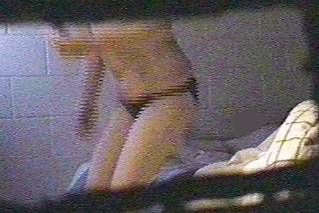 21P Hanging Tit Voyeur