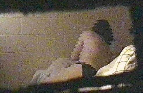 21P Hanging Tit Voyeur