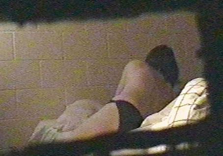 21P Hanging Tit Voyeur