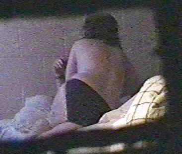 21P Hanging Tit Voyeur