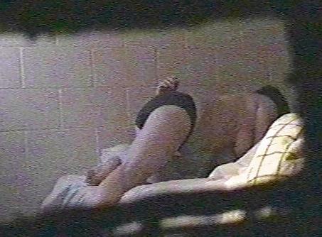 21P Hanging Tit Voyeur