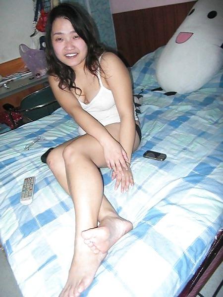13P BBW ASIAN GIRL SHOWS