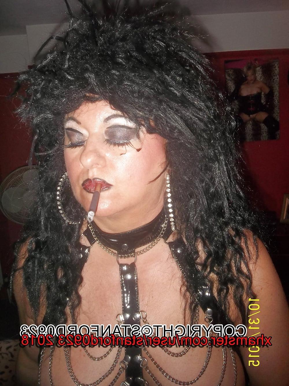 25P SLUT SMOKING BLACK RUSSIAN 2
