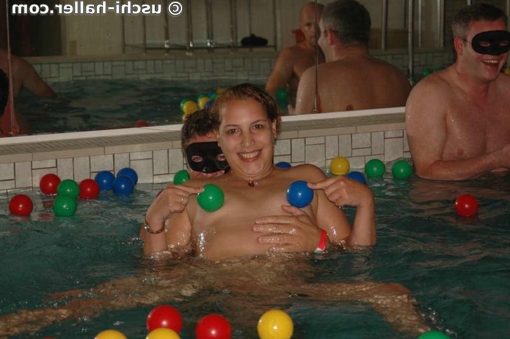 25P Gangbang &amp; pool party in Maintal (germany) - part 1