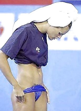 25P Beautiful Swimming Girls 4 by TROC