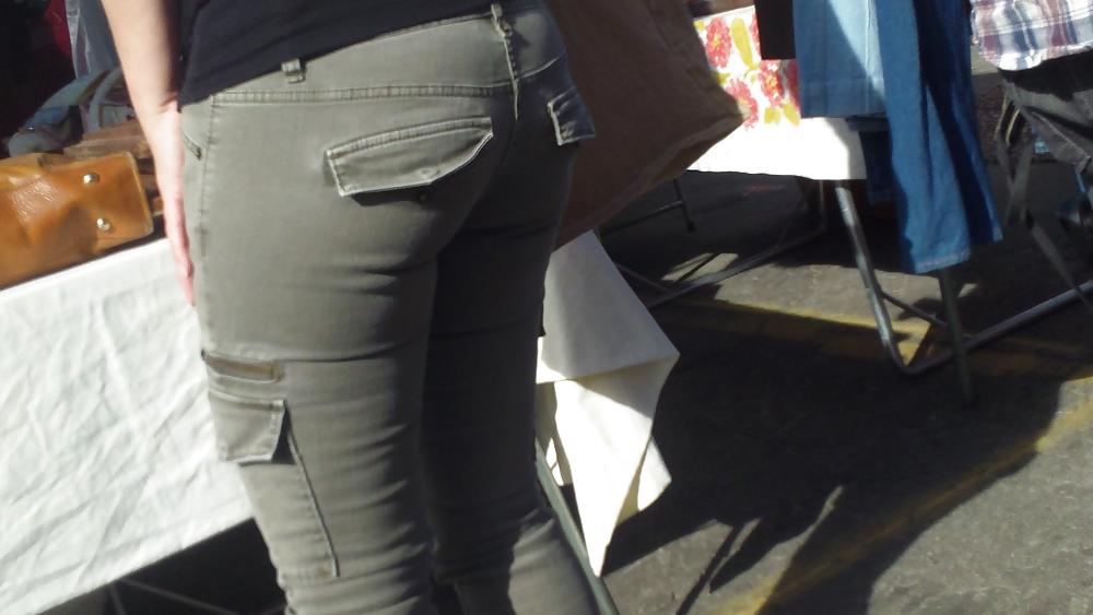 25P Nice tight sexy butt & butt in grey jeans