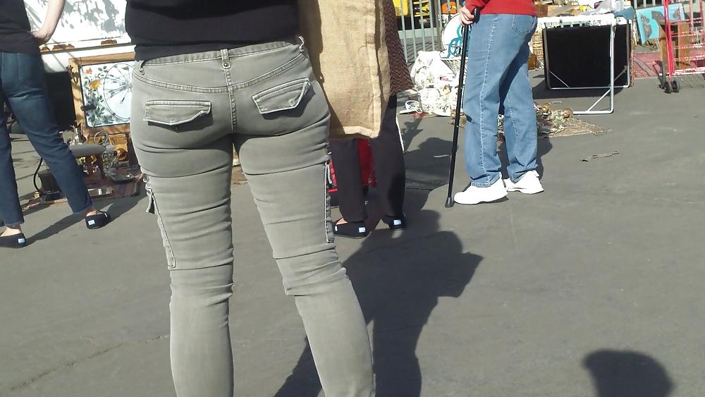 25P Nice tight sexy butt & butt in grey jeans