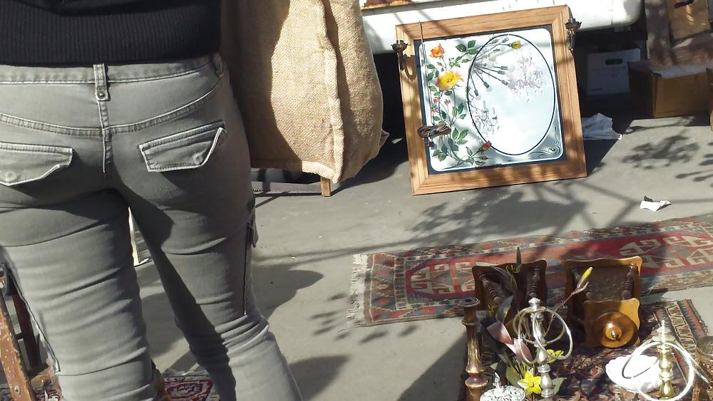 25P Nice tight sexy butt & butt in grey jeans