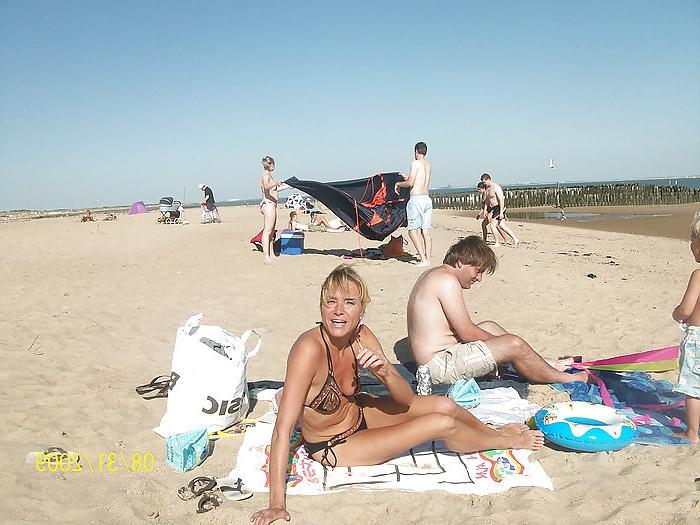 25P Sexy mother from facebook 2
