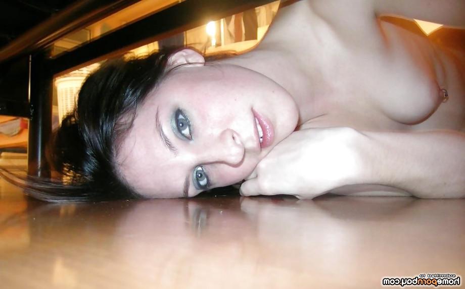 12P Close up dildo pics