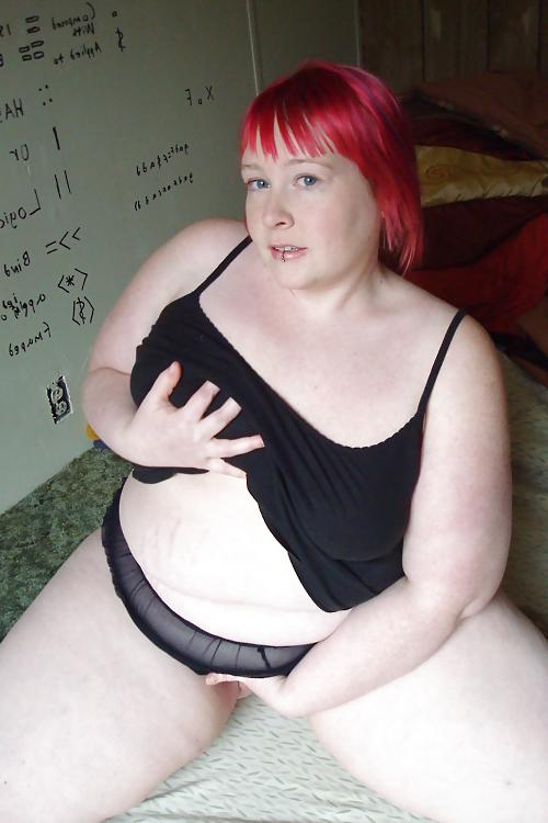 24P Big and voluptuous females